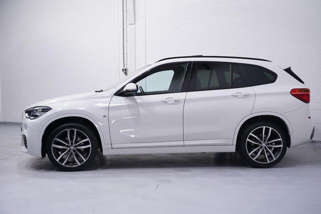 BMW X1 sDrive18d M Sport Panodak Head-up Leder Camera Afn. trekhaak PDC v+a