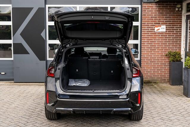 BMW X1 xDrive25e M Sport | Driving Ass. Plus | 20' Inch | Comfort Access | Adaptief M onderstel | Stoelverwarming |