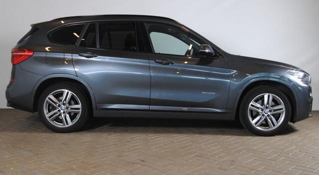 BMW X1 xDrive20i Cent Hi.Ex | M-Sport pakket | Trekhaak | Cruise