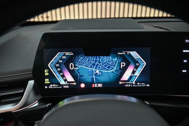 BMW X1 30 e xDrive M Sport Pro | PANO | HUD | ACC | STOELVERWARMING | S