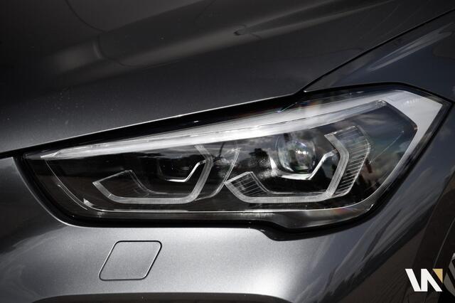 BMW X1 xDrive25e M-Sport | Panoramadak | Memory | Trekhaak | Adaptive Cruise Control | Head-Up | 19 Inch L.M. | Dealer O.H.
