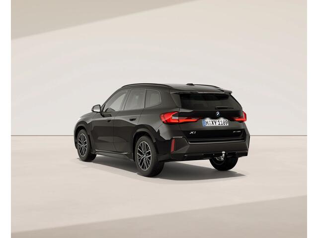 BMW X1 xDrive23i M-Sport - Memoryzetels - Trekhaak - 2000kg Trekgewicht