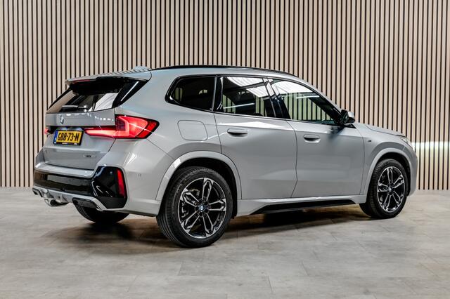 BMW X1 sDrive18i | M-Sport | PANO | TREKHAAK | STOELVERWARMING | STUURV