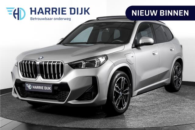 BMW X1 xDrive25e 245 PK | M-Sport | Premium Pack | S/K-Panodak | Elek. Trekhaak | Dig. Cockpit | Cruise | Stoelverw. | PDC | Camera | NAV+App. Connect | ECC | Elek. Klep | LM 19" | 2882