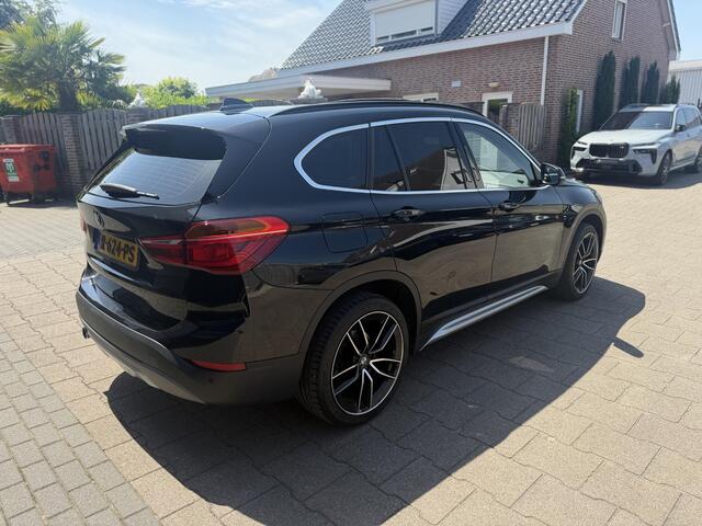 BMW X1 sDrive18i High Executive