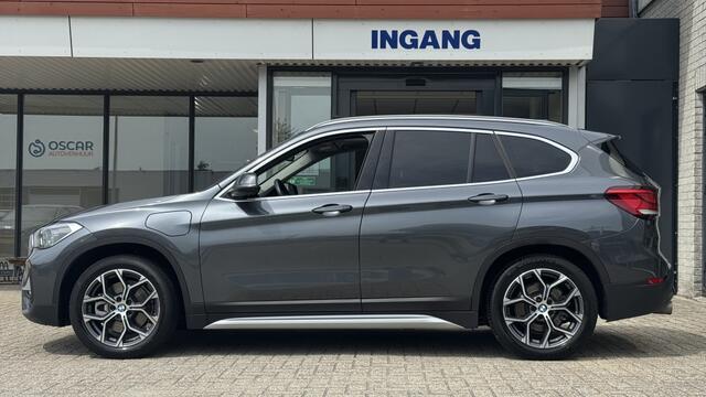 BMW X1 xDrive25e BnsEd | Pano | Navi | Camera