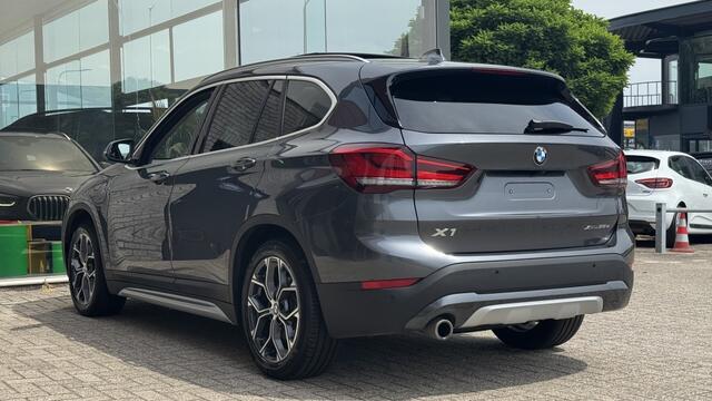 BMW X1 xDrive25e BnsEd | Pano | Navi | Camera