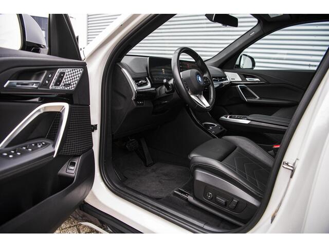 BMW X1 xDrive25e Hybride | SOH 94% | Panodak | H&K | X Line | 19 inch |