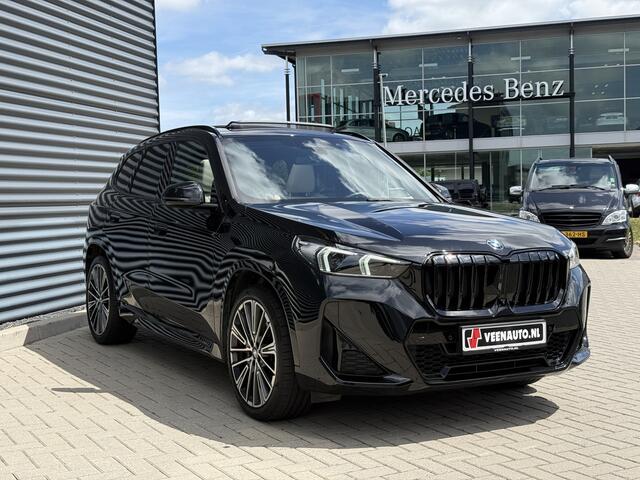 BMW X1 sDrive20i M-Sport Pano/Leder/H&K