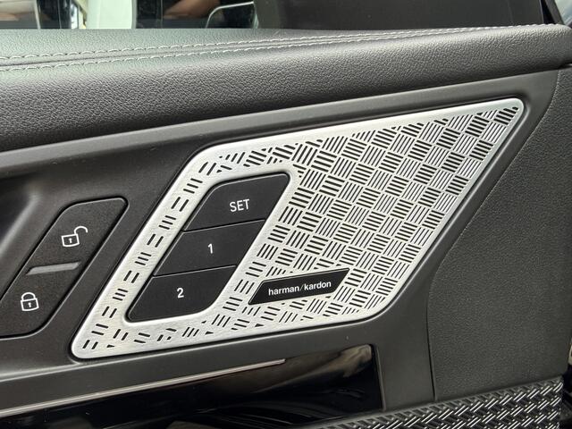 BMW X1 sDrive20i M-Sport Pano/Leder/H&K