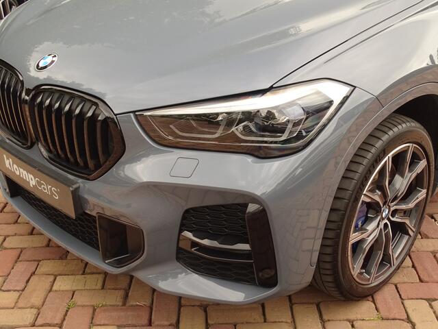 BMW X1 xDrive20i M-Sport | Trekhk | HUD | H+K | 1e Eig. | Full Options!