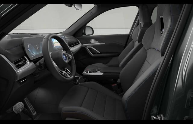 BMW X1 xDrive30e M- Sport Pro / Innovation Pack / Trekhaak / Pano / ACC