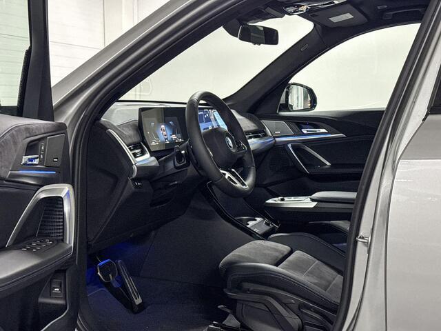 BMW X1 xDrive25e | M-Sport Pro | Travel Pack | Premium Pack | Harman/Kardon | Panoramadak | Comfort Access | Trekhaak