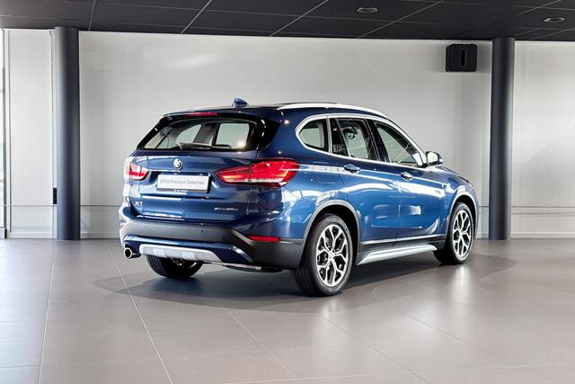 BMW X1 xDrive25e Business Edition Plus | X Line | Glazen Panoramadak | Stoelverwarming | Head-Up Display |