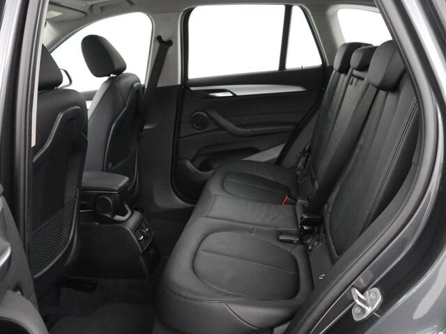 BMW X1 xDrive25e | Panaramadak | Camera | Cruise control | Climate control | Buetooth | Navigatie | DAB+