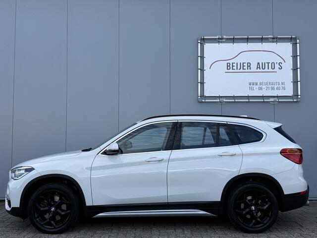 BMW X1 xDrive20i High Executive Automaat Navigatie/Trekhaak/Camera.