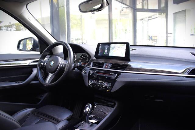 BMW X1 sDrive20i |PANO|CAMERA|H&K|MEMORYSTOEL|CARPLAY