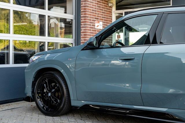 BMW X1 sDrive18i M Sport | Adaptief M-Onderstel | Maxton | Comfort Access | Stoelverw. | 19' Inch |