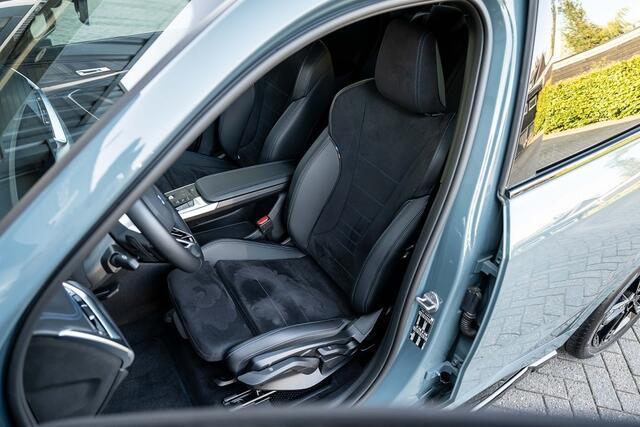 BMW X1 sDrive18i M Sport | Adaptief M-Onderstel | Maxton | Comfort Access | Stoelverw. | 19' Inch |