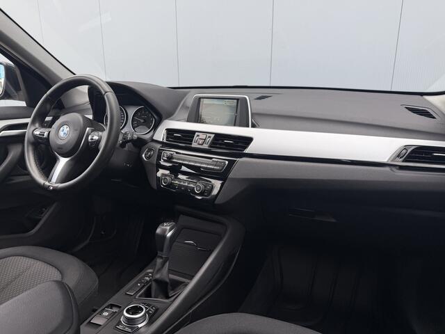 BMW X1 sDrive18i Centennial High Executive Trekhaak/Dealer/Navi/Climate.
