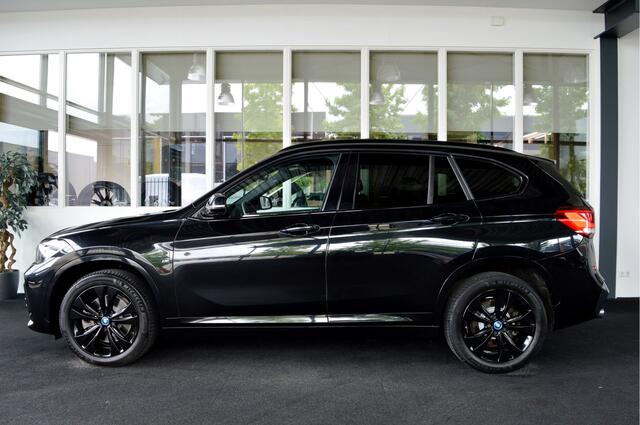 BMW X1 sDrive20i M-Sportedition | 1800kg !