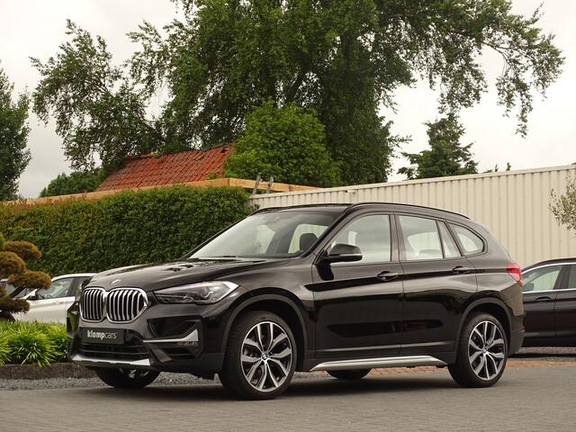 BMW X1 xDrive20i M-Sportstuur | HUD | 4x4 | BTW-Auto | Sportst. | X-line | FullOption