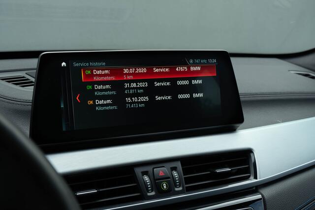 BMW X1 xDrive25e High Executive Edition / M-Sport/ Virtual Cockpit/ Afneembare Trekhaak/ 93kW (126PK)