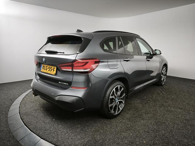 BMW X1 xDrive25e High Executive | M-Sport | Navigatie | Stoelverwarming | Camera |