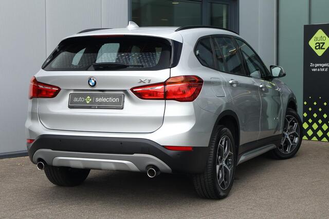 BMW X1 sDrive20i Corporate Lease High Executive X-Line / Camera