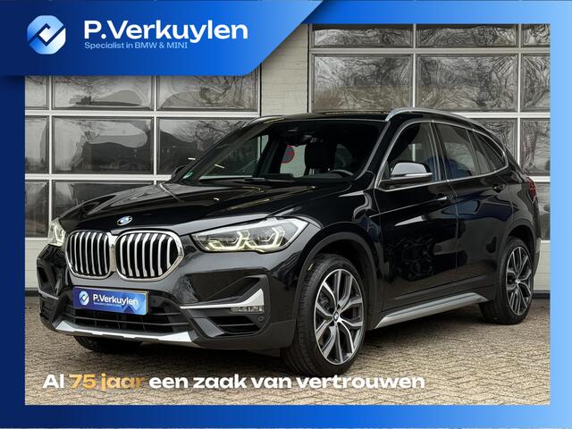 BMW X1 sDrive20i VDL Nedcar Edition | PANORAMA | 19 INCH LM VELGEN | SPORTSTOELEN | ADAPT. CRUISE | SPORTSTOELEN | CAMERA |