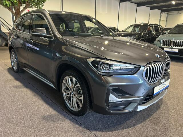 BMW X1 xDrive25e Executive X-Line | Camera | Stoelverwarming | HUD | Navigatie
