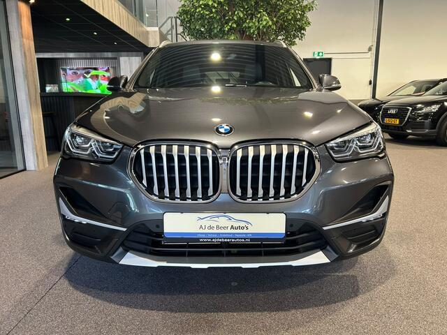 BMW X1 xDrive25e Executive X-Line | Camera | Stoelverwarming | HUD | Navigatie