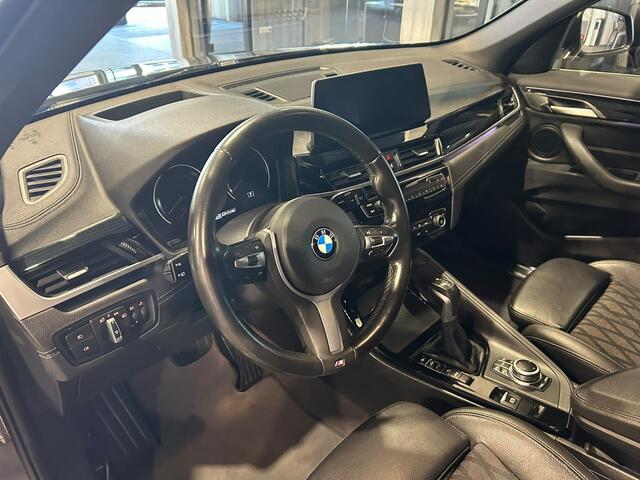 BMW X1 xDrive25e Executive X-Line | Camera | Stoelverwarming | HUD | Navigatie