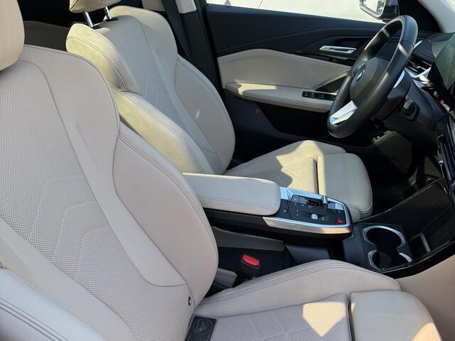 BMW X1 xDrive25e xLine | 19" | Panorama | Trekhaak