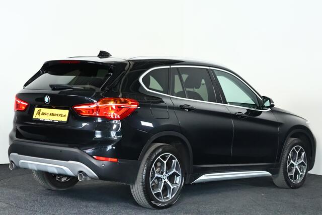 BMW X1 sDrive20i xLine HUD / Navi / Camera / Cruise / Half leder / LED
