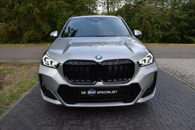 BMW X1 xDrive30e M-SPORT, PANO TREKHAAK