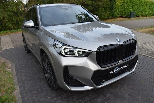 BMW X1 xDrive30e M-SPORT, PANO TREKHAAK