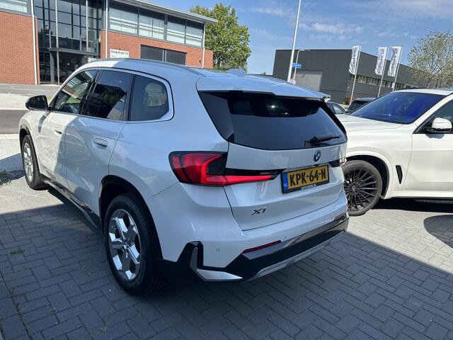 BMW X1 sDrive18i X-Line