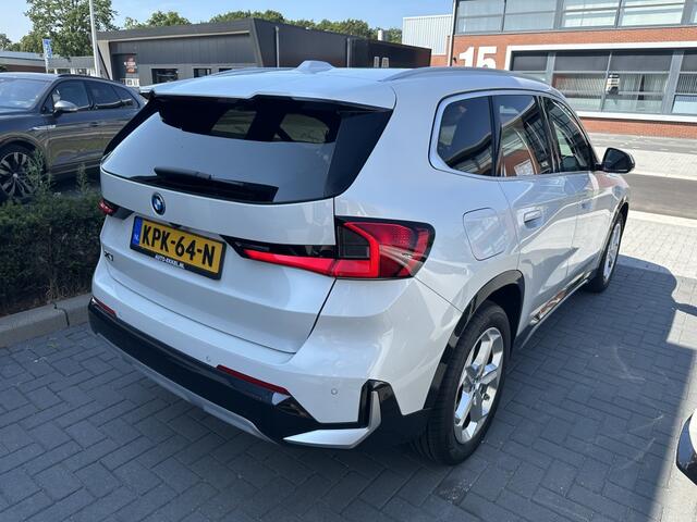 BMW X1 sDrive18i X-Line