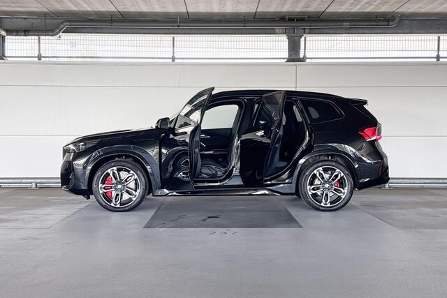 BMW X1 xDrive25e Optimized Edition | M Sportpakket Pro | Innovation Pack | Travel Pack | Trekhaak | Huisselectie