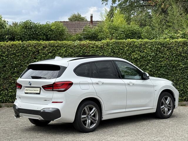 BMW X1 sDrive18i | M-Sport | Panorama | Head-Up | ACC | HiFi | Getint Glas