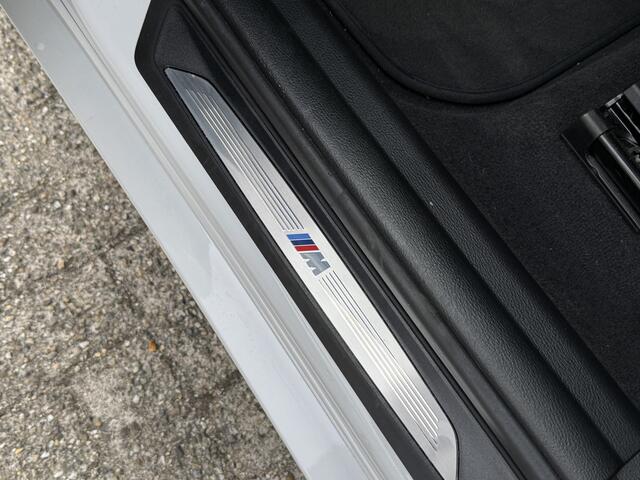BMW X1 sDrive18i | M-Sport | Panorama | Head-Up | ACC | HiFi | Getint Glas