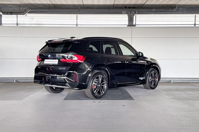 BMW X1 xDrive25e | M Sportpakkket Pro | Premium Pack | Travel Pack | Huisselectie
