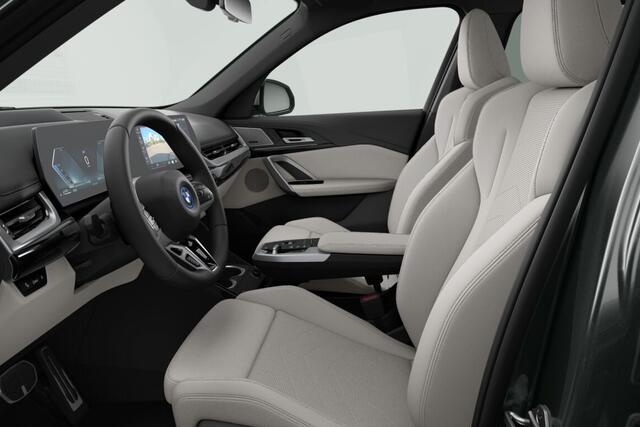 BMW X1 xDrive25e | M Sportpakket Pro | Innovation Pack | Travel Pack | Trekhaak