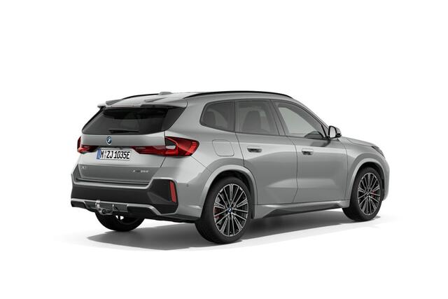 BMW X1 xDrive25e | M Sportpakket Pro | Innovation Pack | Comfort Pack | Travel Pack | Trekhaak