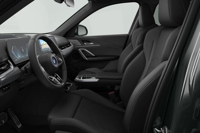 BMW X1 xDrive25e | M Sportpakket Pro | Innovation Pack | Comfort Pack | Travel Pack | Trekhaak