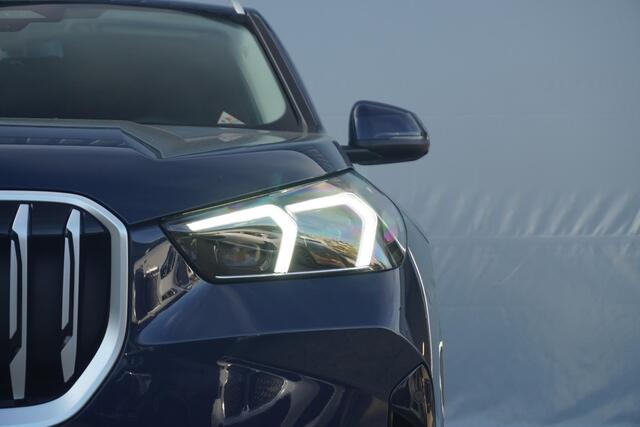 BMW X1 xDrive25e | xLine | Head-Up Display | Driving Assistant Plus | Trekhaak