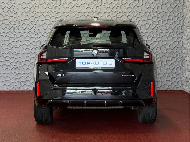 BMW X1 SDRIVE M-SPORT SHADOW LINE APPLE CARPLAY MATRIX LED ELEK.KLEP CRUISE LEER/ALCANTARA CAMERA M-SPORT INTERIEUR / EXTERIEUR ? Top Auto's. Al 30 Jaar uw Bmw Specialist in , BMW M / M Sport / PHEV / HEV / Hybrid / Mhev / 25e / 30e / xDrive25e // xDrive30e / sDrive18i / sDrive20i / sDrive23i ?