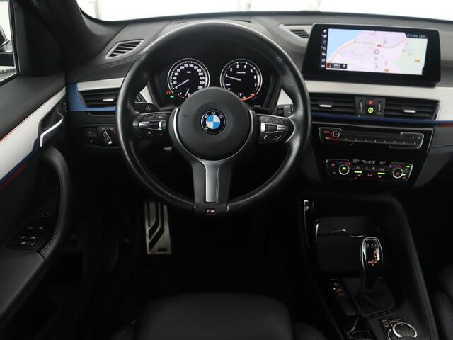 BMW X1 sDrive18i High Executive M-sport | Head-up | Half Leder | Adaptive cruise | Full LED | Climate control | Stoelverwarming | Navigatie | Park assist | Camera |