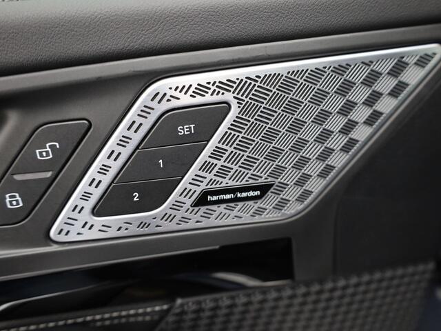 BMW X1 sDrive18i | M-Sport | Pano | Memory | 360 Camera | Head Up | Keyless | Harman/ Kardon | Prijs Rijklaar !!